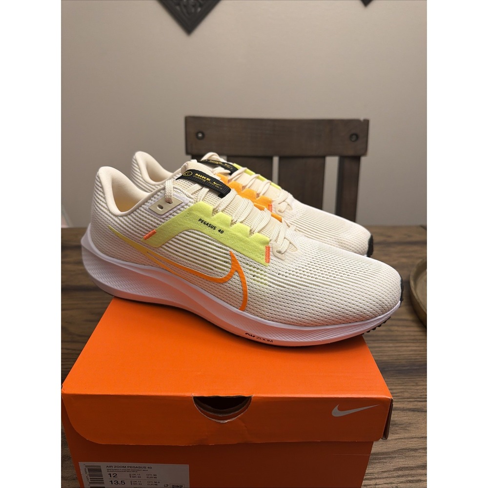 Nike Pegasus 40 'White Coconut Milk Volt' Mens Sz 12.5